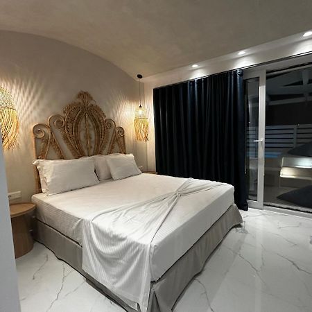 Calliopes By The Sea Boutique Suites Paralia Dionysiou Dış mekan fotoğraf