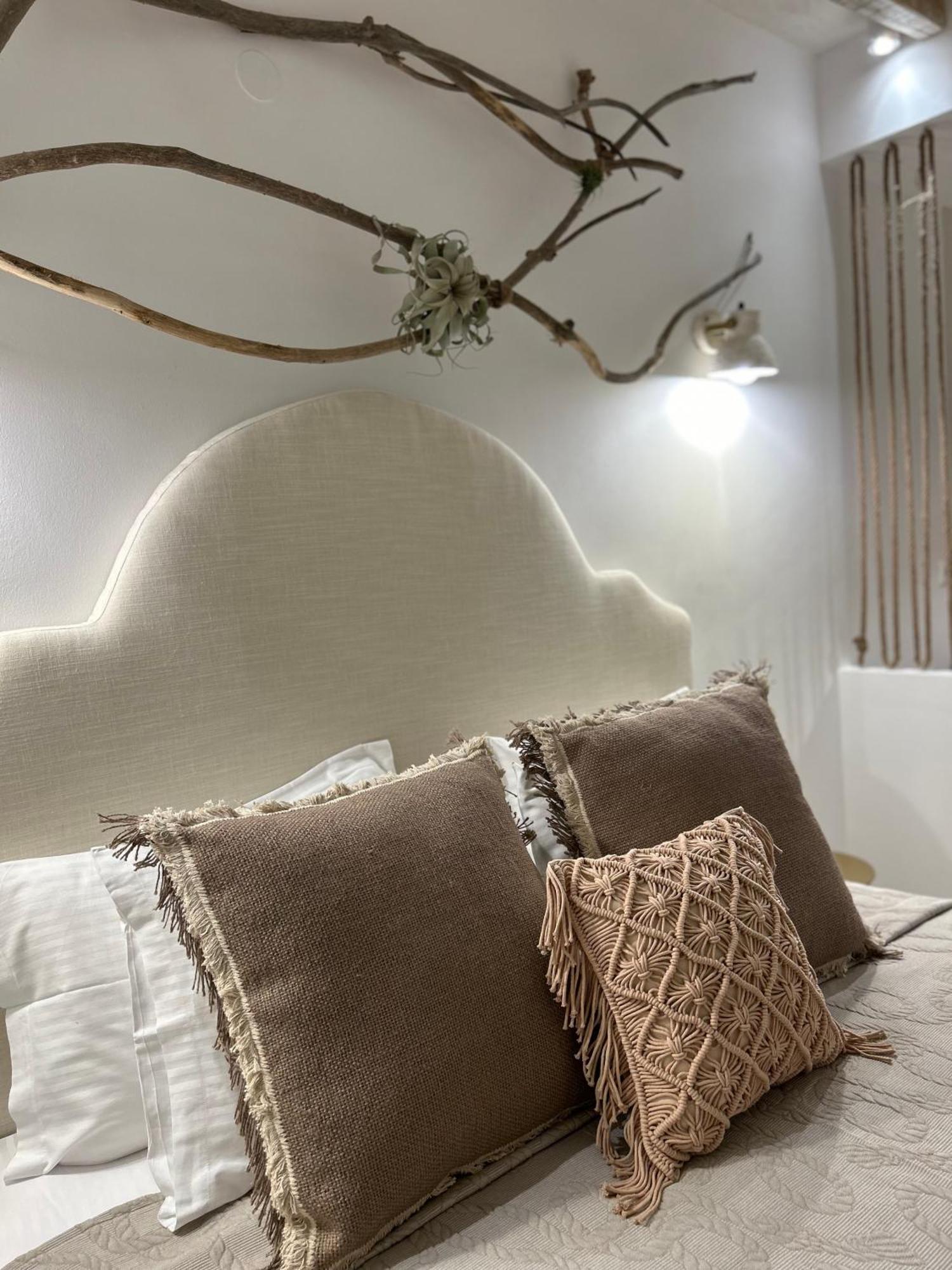 Calliopes By The Sea Boutique Suites Paralia Dionysiou Dış mekan fotoğraf